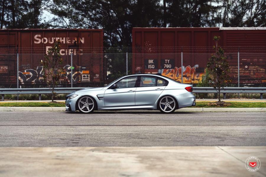  BMW M3 Sedan on Vossen Wheels (M-X5) 2019 года  (фото 17 из 18)